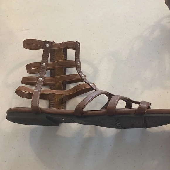 Stretchy Strap Ankle Sandals - Picture 2 of 10